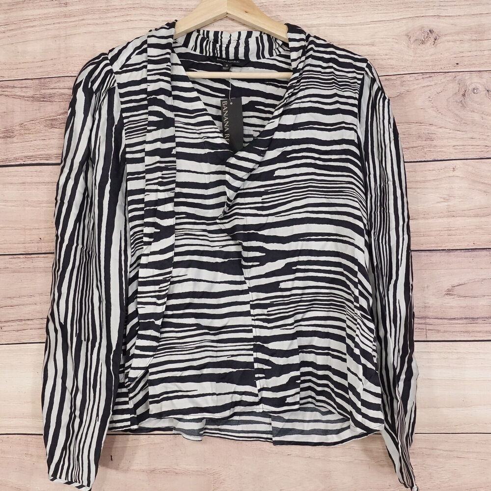 NWT BANANA REPUBLIC BLACK WHITE ZEBRA STRIPE BLOUSE TOP WOMENS SIZE S NEW!